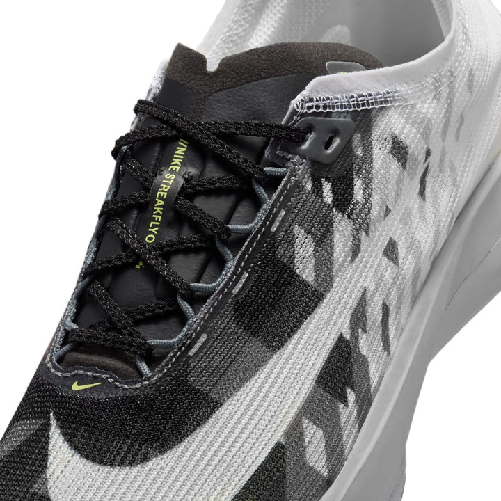 Nike Unisex Streakfly 2 SE - Black/White/Smoke Grey/Grey Fog - Neutral - HO26
