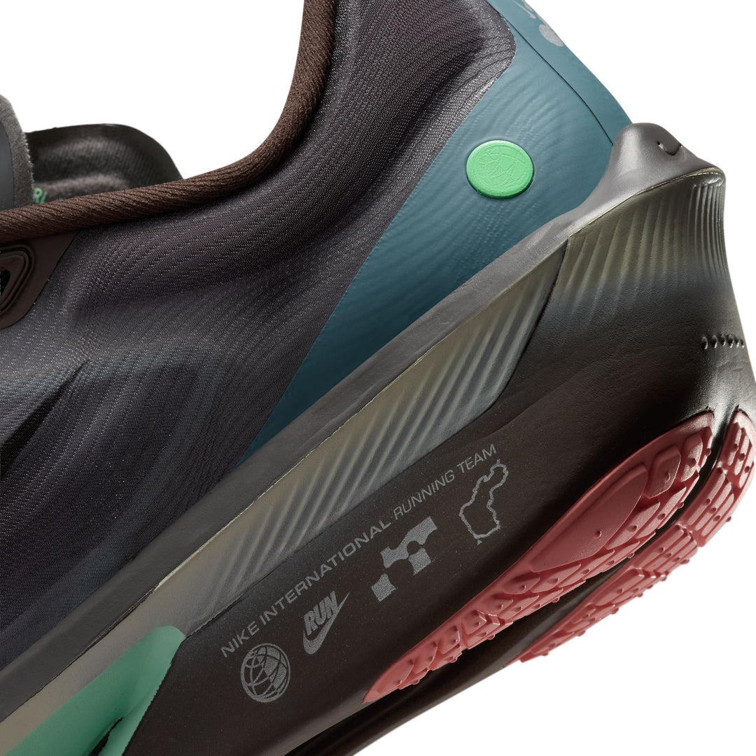 Nike Mens Zoom Fly 6 - Baroque Brown/Black/Smoke Grey/Ironstone - Neutral - FA26