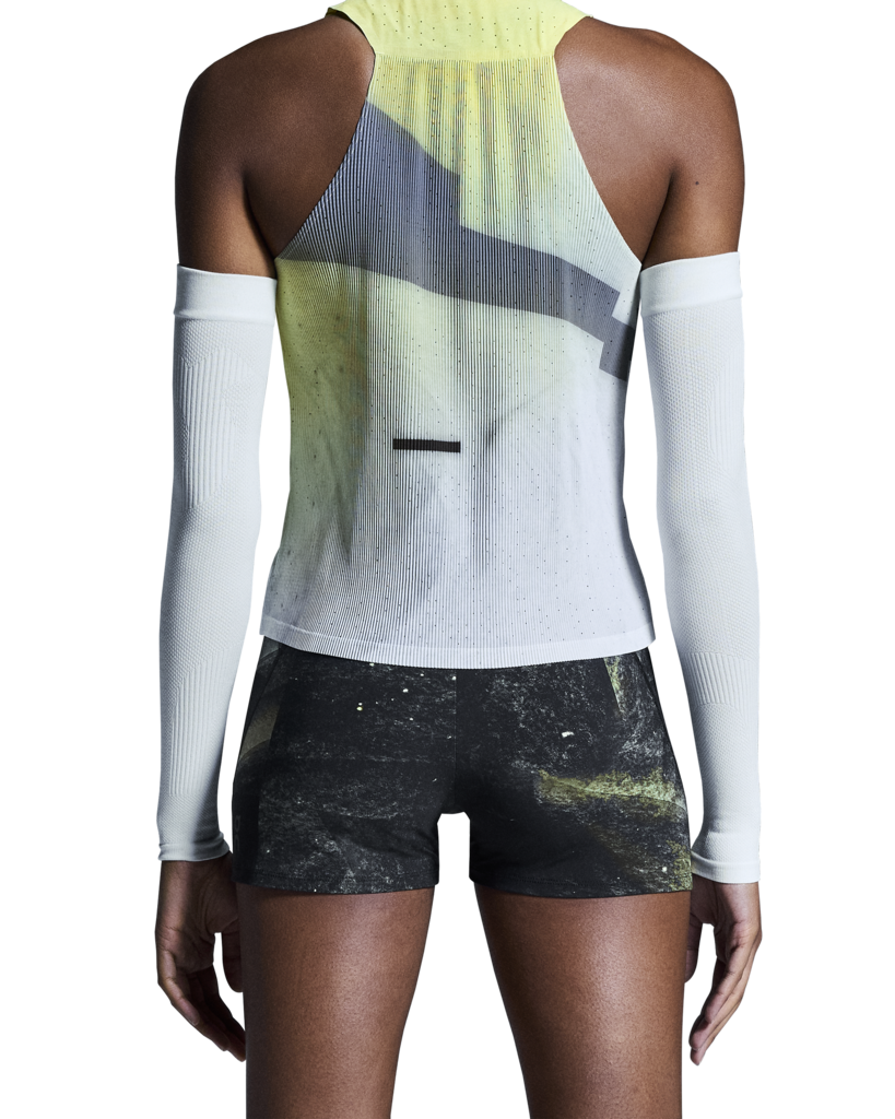 ON Performance Arm Sleeves Unisex - White