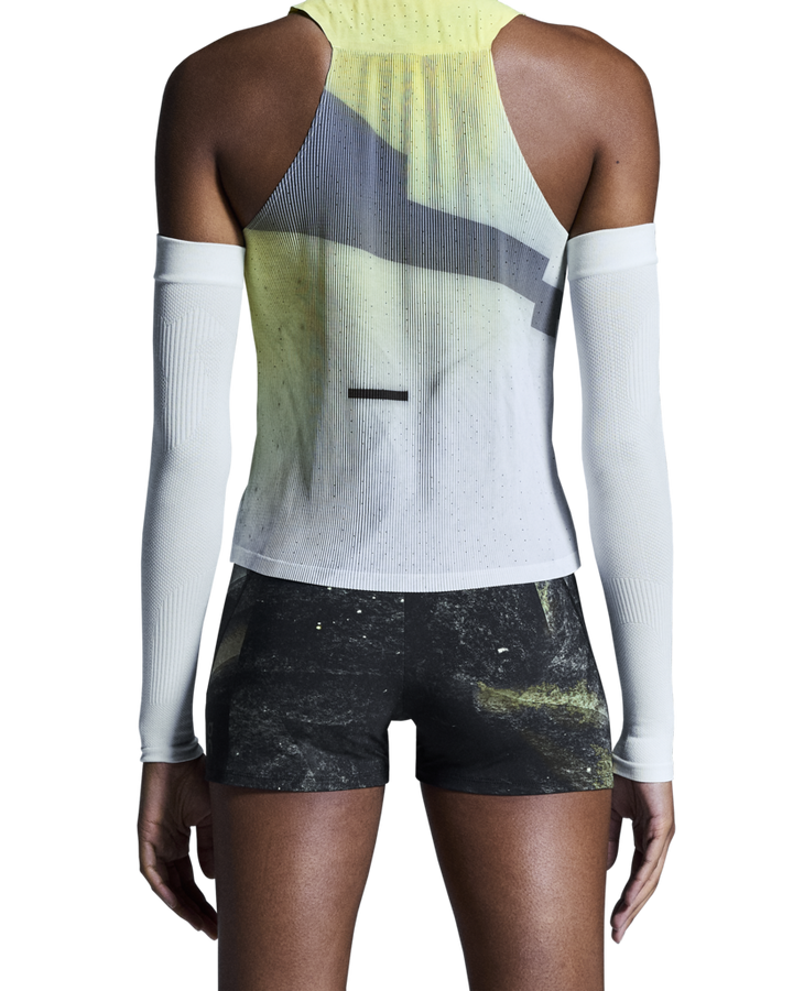 ON Performance Arm Sleeves Unisex - White