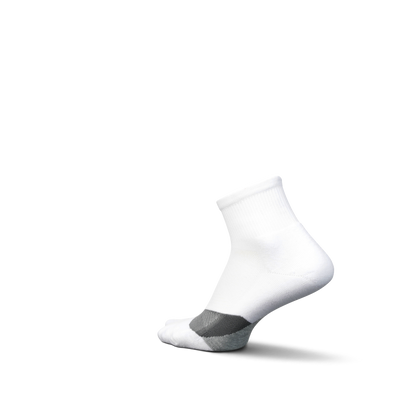 Feetures Elite Light Cushion Quarter SS24 - White