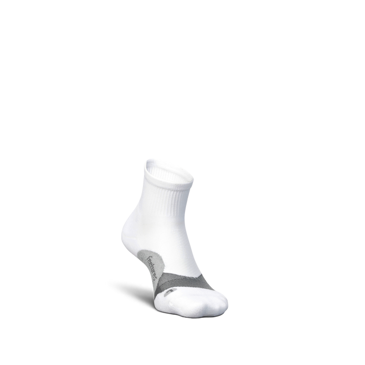 Feetures Elite Light Cushion Quarter - White