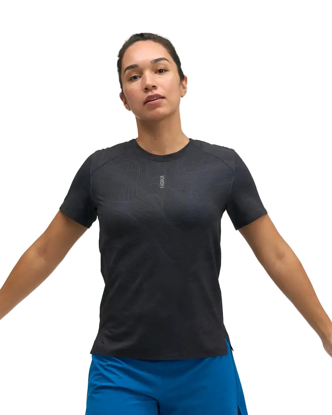 Hoka Womens Everyrun Printed Short Sleeve - Black/Squid Ink - AW26