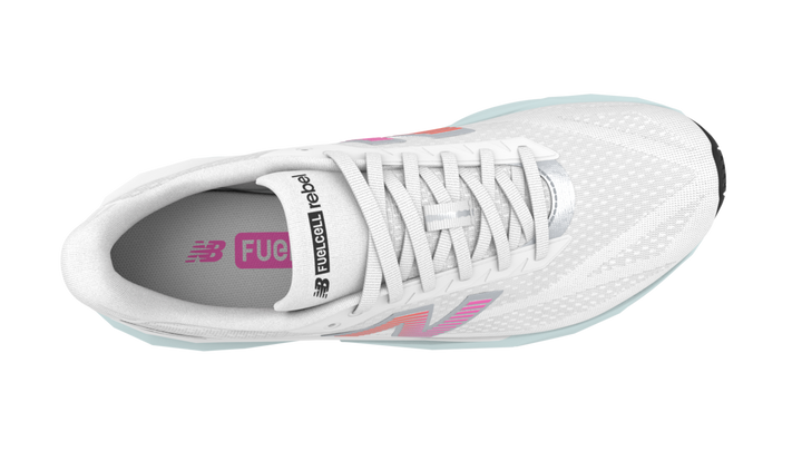 New Balance Herren FuelCell Rebel V5 – Weiß/Pink Heat/Glint Blue – Neutral – SS26