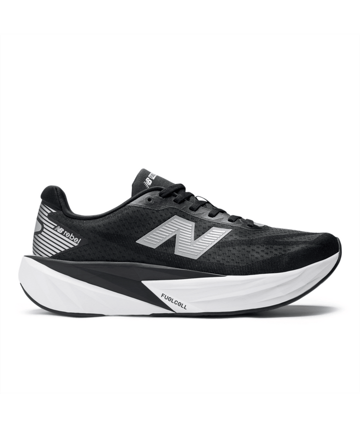 New Balance Mens FuelCell Rebel V5 Wide (2E Width) - Black/Silver Metallic/White - Neutral - AW25