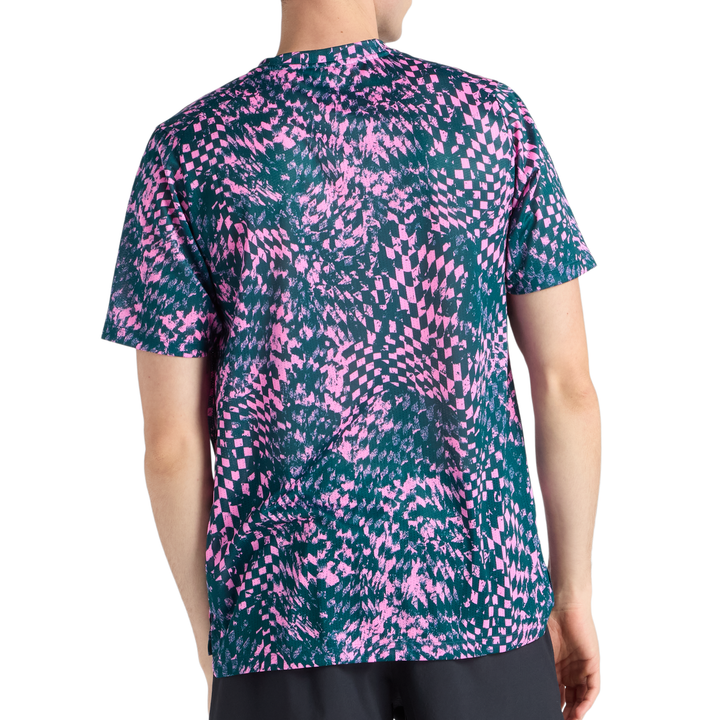 New Balance Herren London Edition RC Essential bedrucktes T-Shirt – Pink Heat – SS26