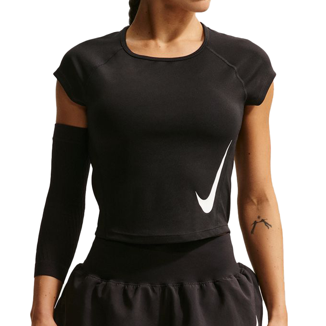 Nike Damen Dri-FIT Cap-Sleeve Swoosh Top – Schwarz/Weiß/Reflektierendes Silber/Weiß