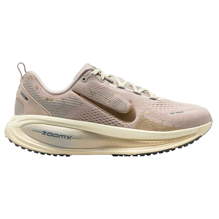 Nike Damen Vomero 18 SE - Creme/Metallic Gold Grain/Coconut Milk - Neutral - SP26