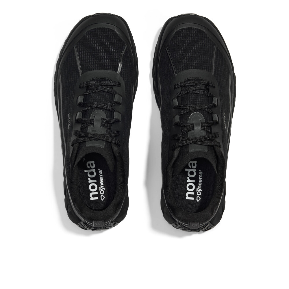Norda Mens 002 - Stealth Black - Trail - AW25