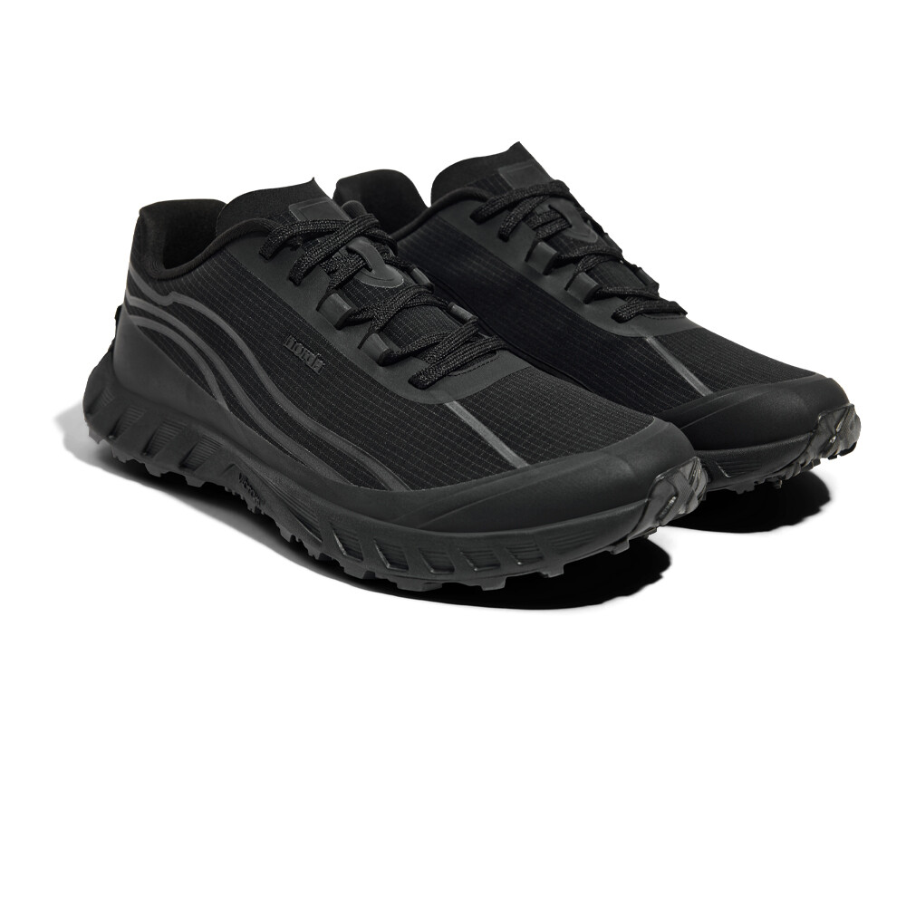 Norda Mens 002 - Stealth Black - Trail - AW25