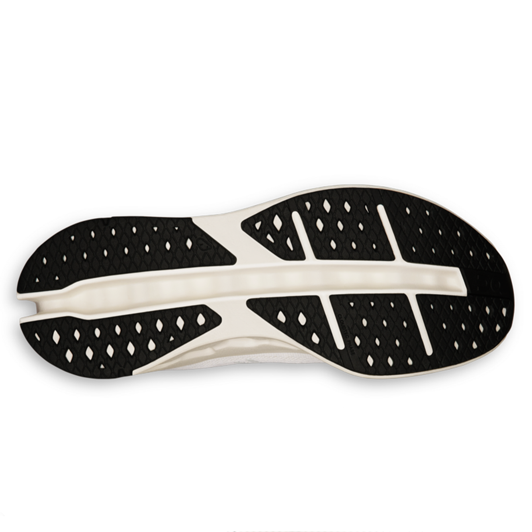 ON Womens Cloudsurfer Max - White/White - AW25
