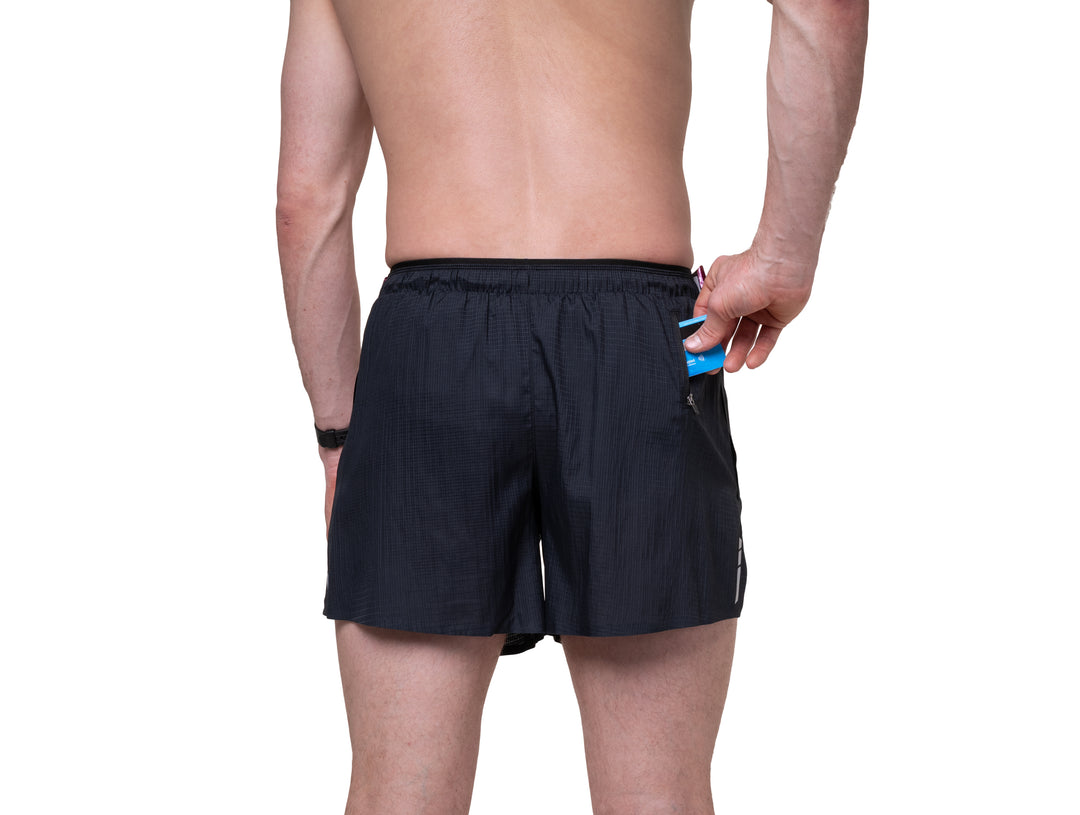 Ronhill Herren Tech Race 5" Short – Ganz Schwarz – SS26