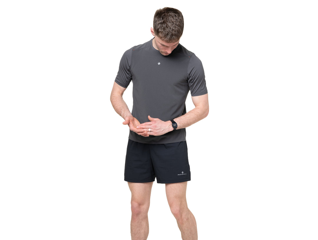 RonHill T-shirt Tech All-Terrain S/S pour hommes - Oxide - SS26