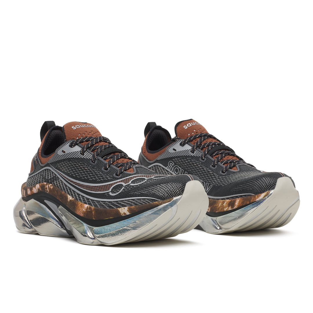 Saucony Unisex Endorphin Elite 3 - Black/Chrome - Neutral - AW26