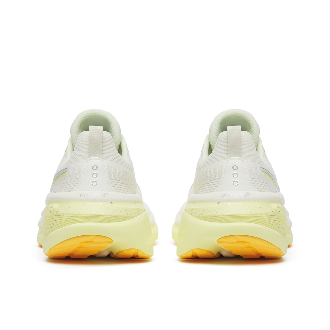 Saucony Damen Hurricane 25 – Elfenbein/Tender – Stabilität – SS26