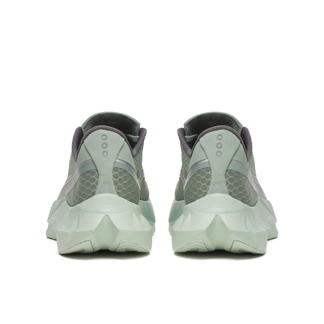 Saucony Mens Endorphin Pro 4 - Iceberg/Carbon - Neutral - AW25