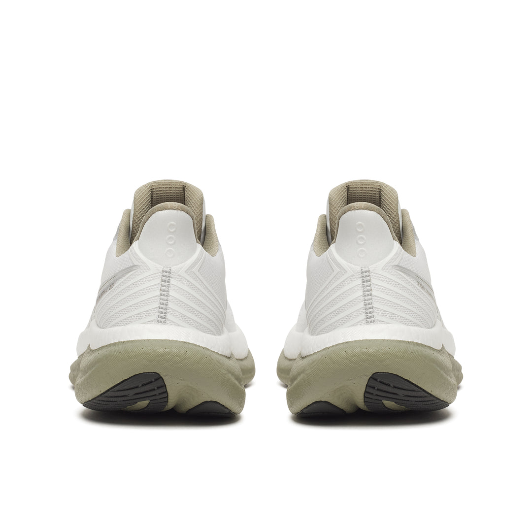 Saucony Herren Triumph 23 – Weiß/Lorbeer – Neutral – SS26