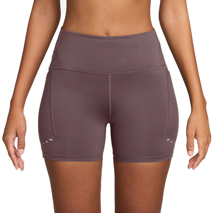 Short de course moulant taille haute 4" Nike Swift pour femme avec poches - Tatouage/Argent réfléchissant