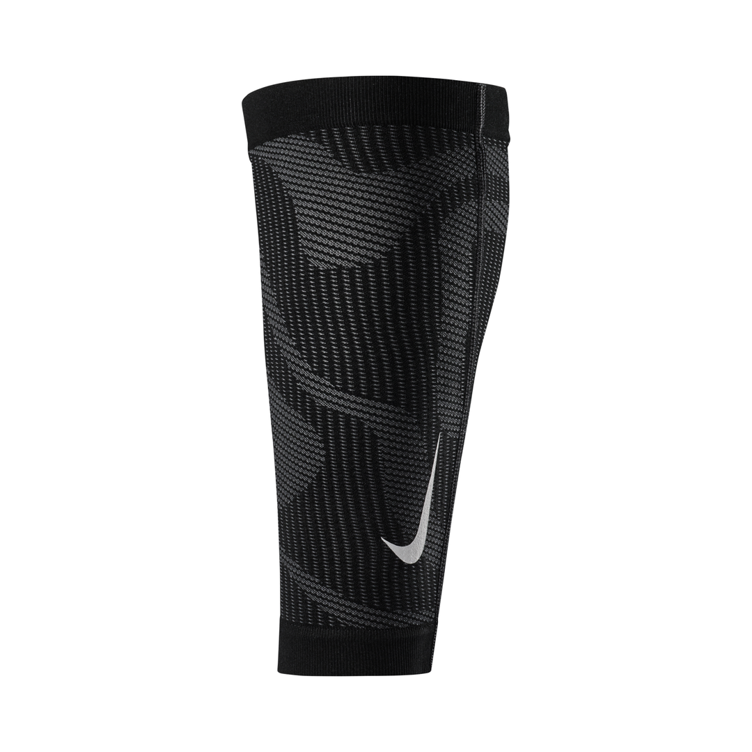 Nike Zoned Knit Calf Sleeves - Black/Dark Smoke Grey/Silver