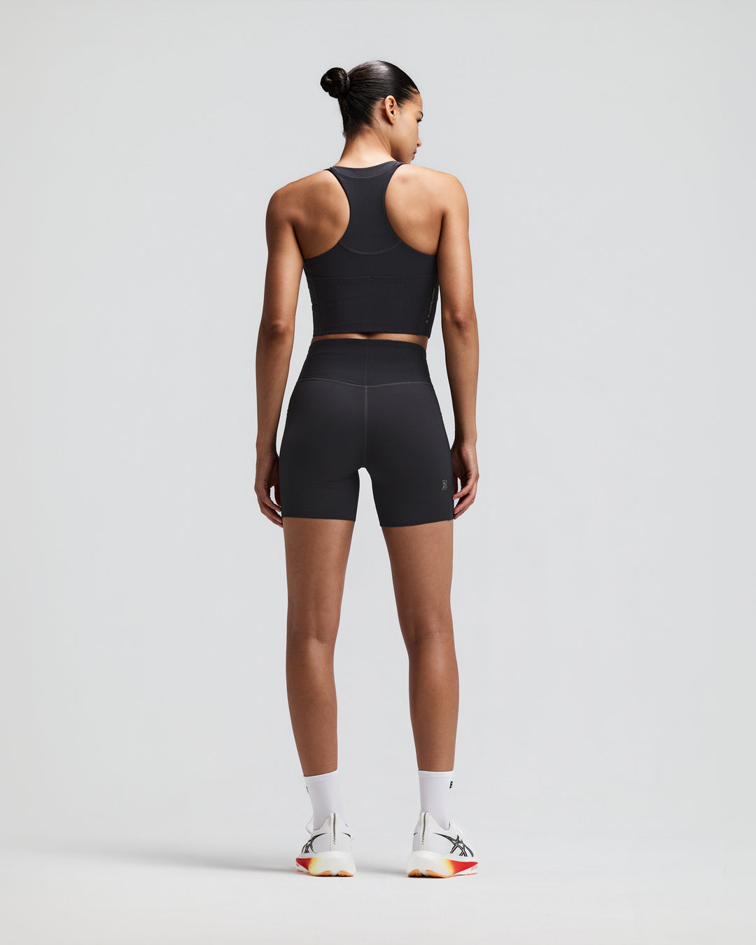 Bandit Women's Stamina Rounded V-Neck Crop with Mesh Back - Anthractite - AW26