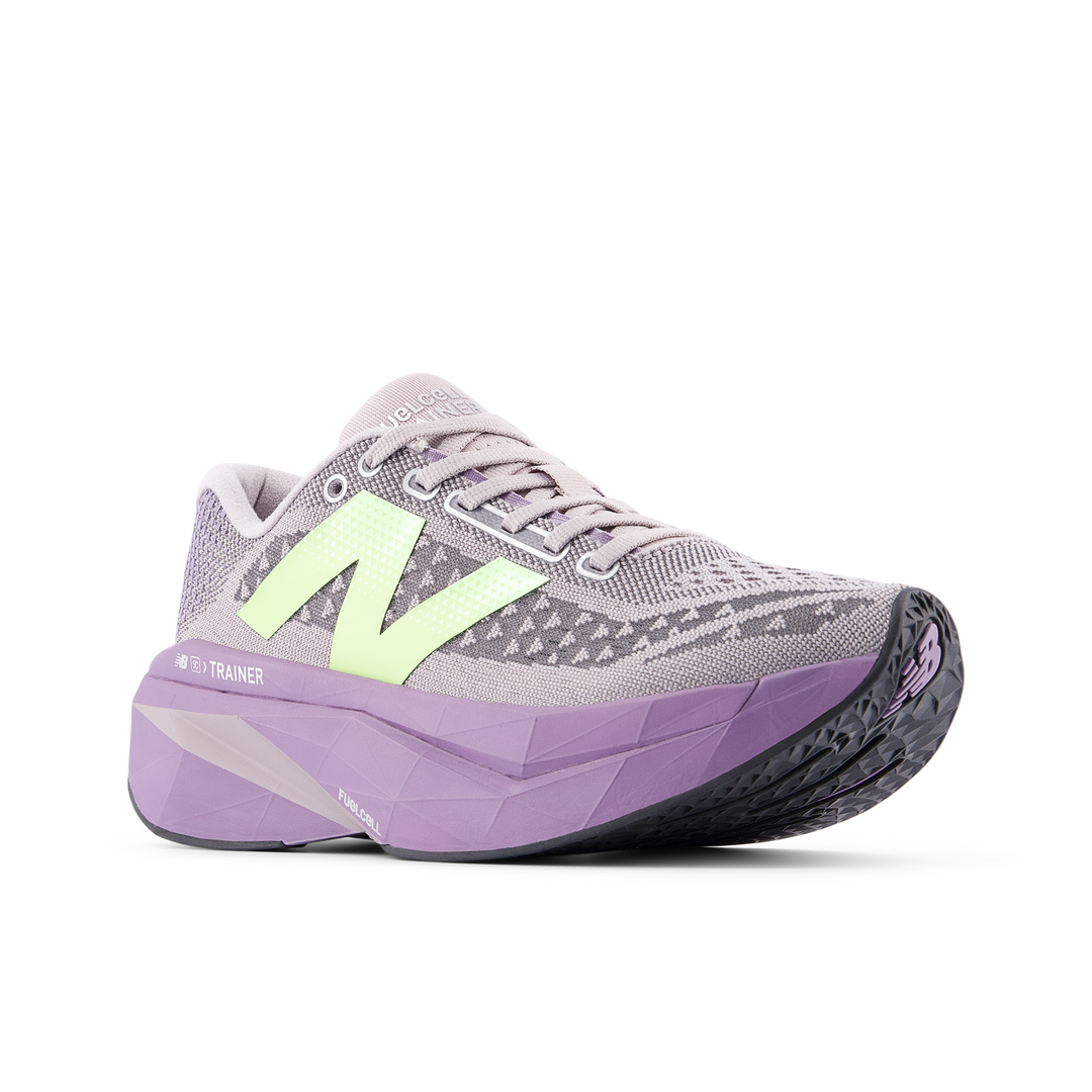 New Balance Damen FuelCell SuperComp Trainer V3 – Trüffelsalz/Kandiertes Violett – Neutral – SS26