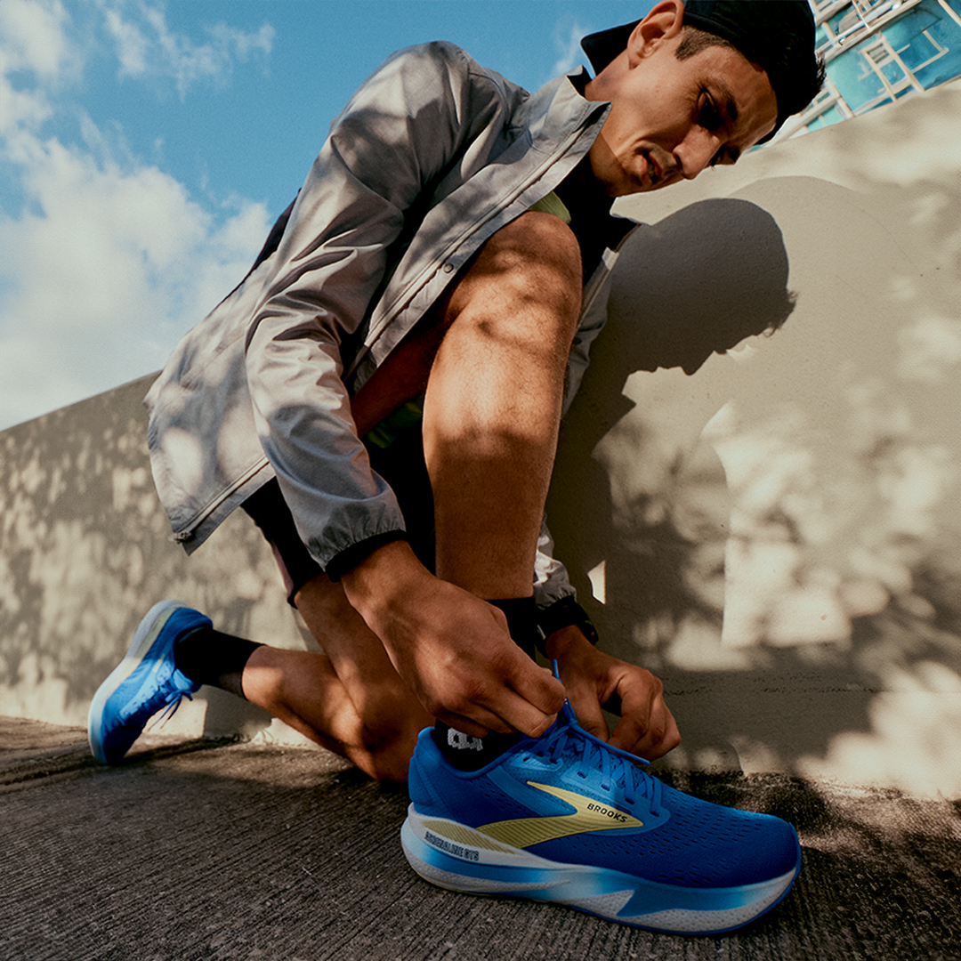 Brooks Mens Adrenaline GTS 24 Cobalt Neo Yellow Peacoat Stability Run North West