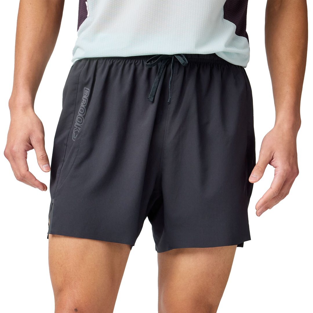 Brooks Mens Cascadia Short - Black