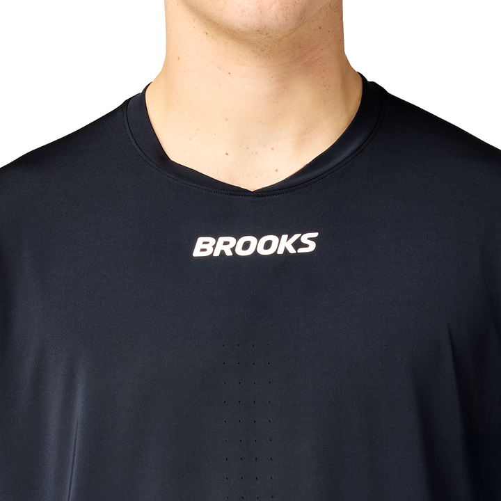 Brooks Mens Dash Cooling S/S Tee - Black - AW26