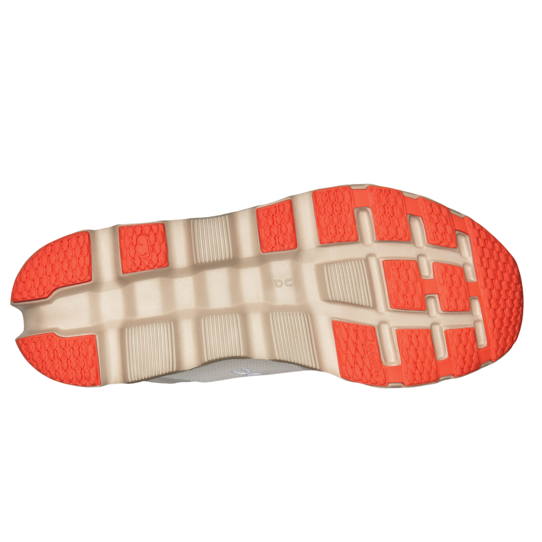 ON Womens Cloudstratus 3 - Undyed-White/Sand