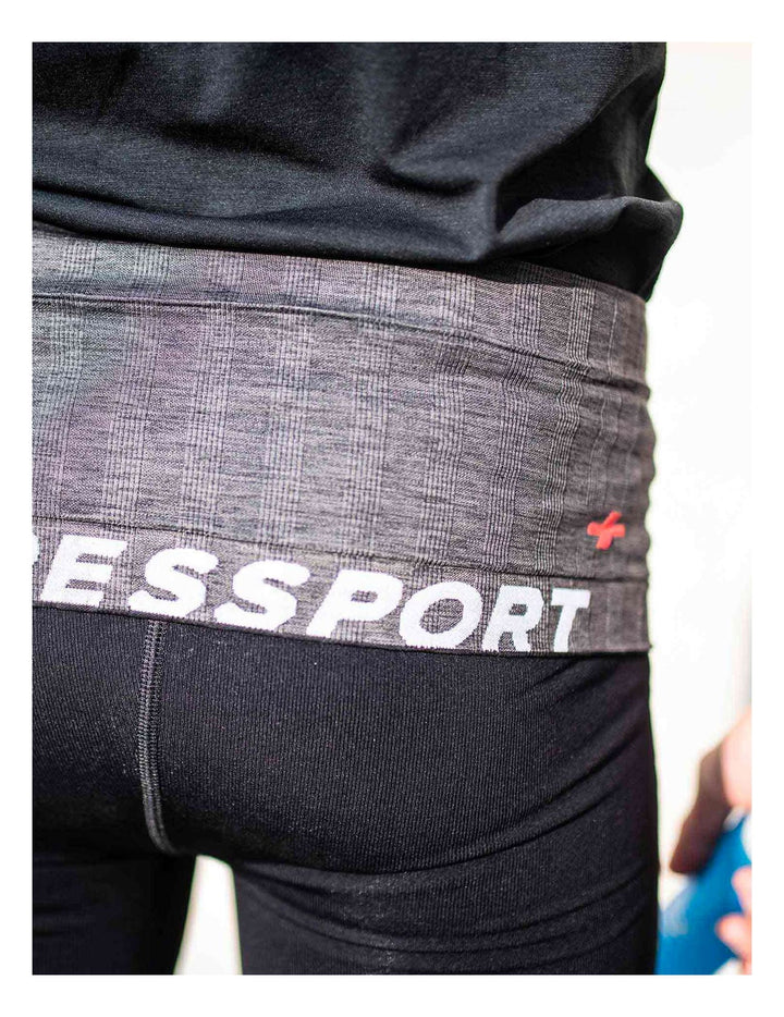 Compressport Free Belt - Black/Grey