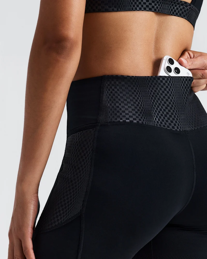 Bandit Womens Stamina-V™ Threshold 5" High Waist Compression Shorts - Black - AW26