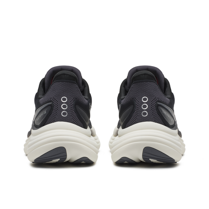 Saucony Mens Triumph 24 - Black/Silver - Neutral - AW26
