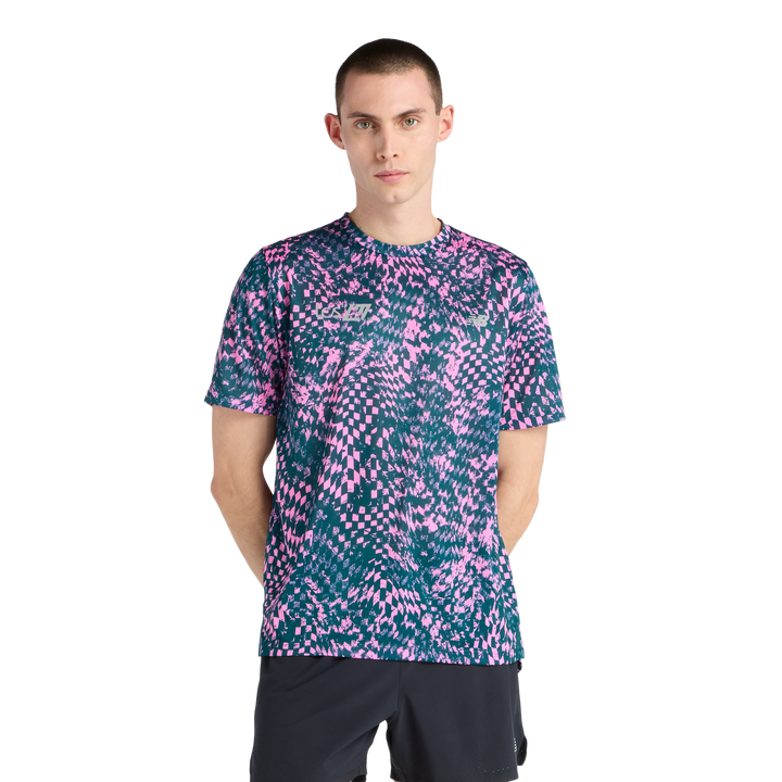 New Balance Herren London Edition RC Essential bedrucktes T-Shirt – Pink Heat – SS26