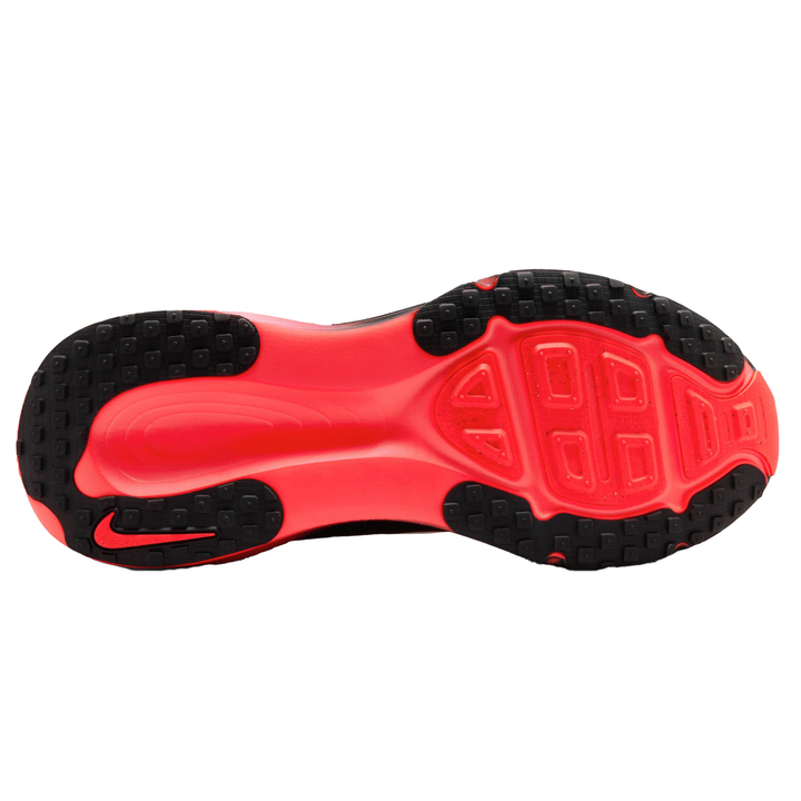 Nike Mens Vomero 18 - Black/Bright Crimson/University Red - Neutral - FA26