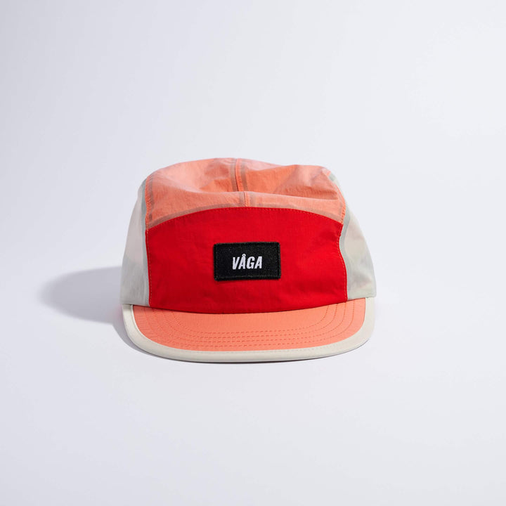 Vaga Pacer Cap – Flammenrot/Koralle/Staubgrau – SS26