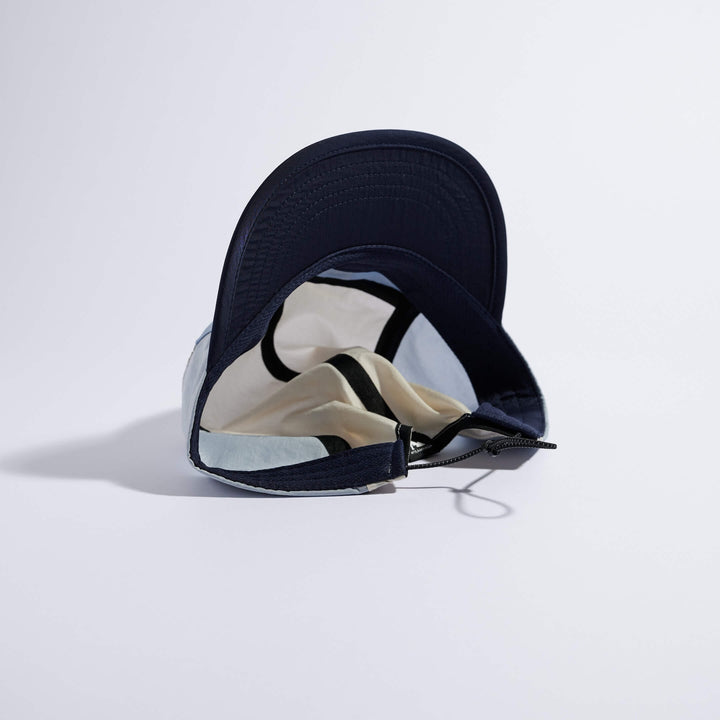 Vaga Pacer Cap – Postblau/Staubgrau/Marineblau – SS26