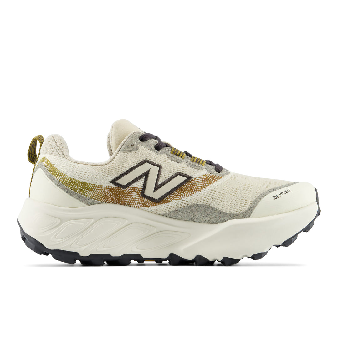 New Balance Womens Fresh Foam Hierro V9 - Angora/Basil Oil - AW26
