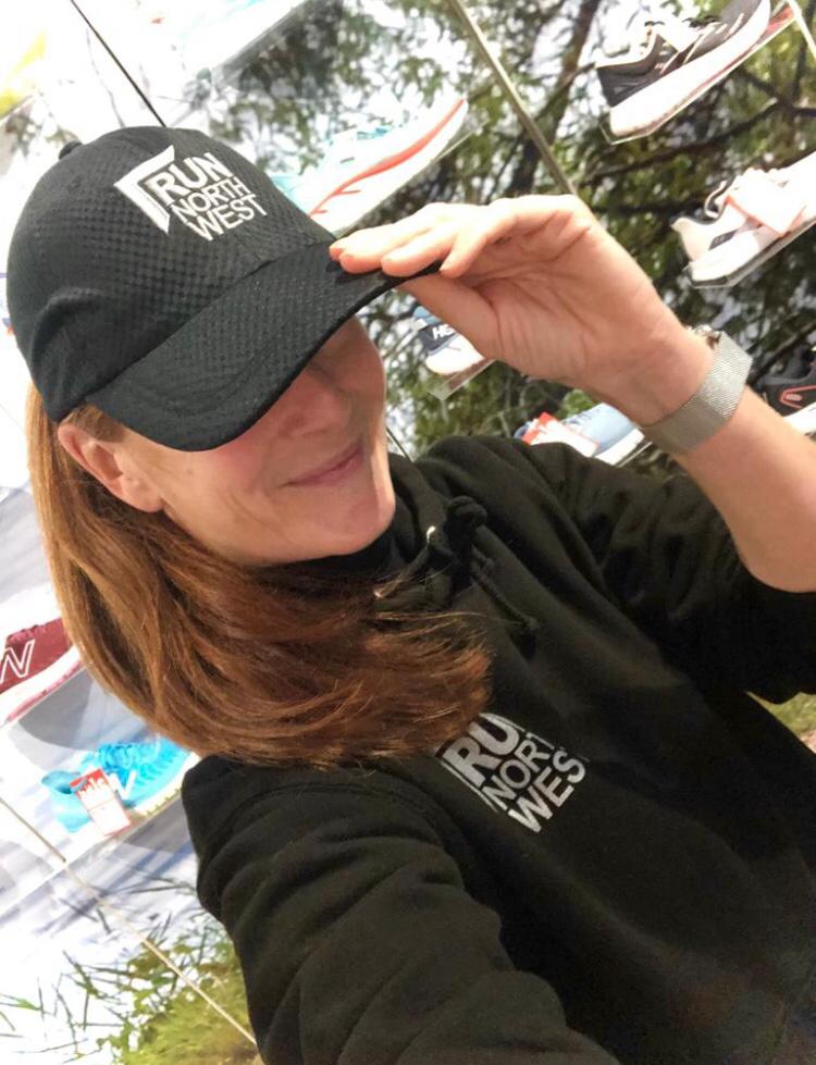 Run North West Cap - Black
